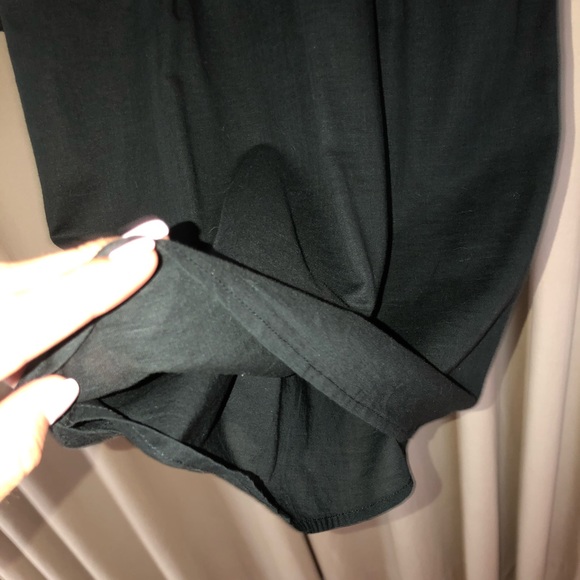 Abercrombie and Fitch black small dress - Picture 7 of 7